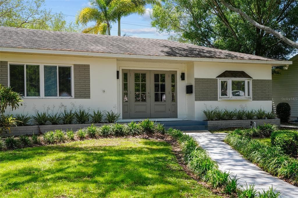 6434 1ST AVENUE N ST PETERSBURG, FL 33710