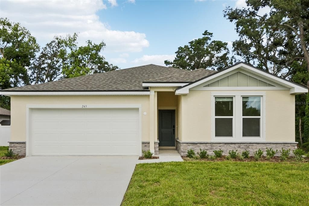 245 LEAFY WAY AVENUE SPRING HILL, FL 34606