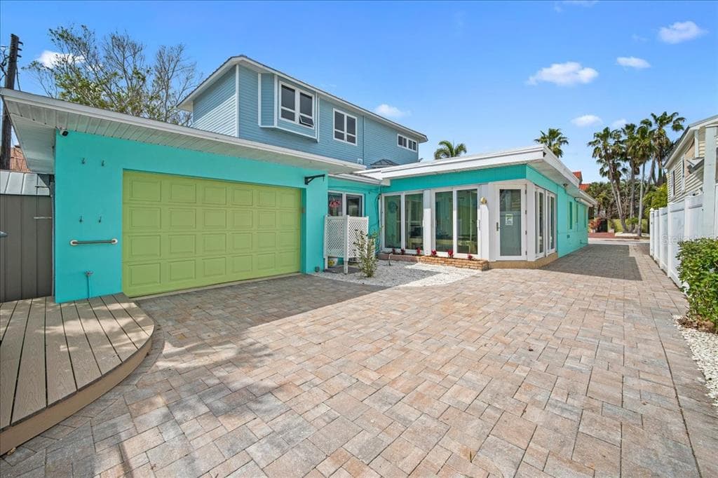 106 23RD AVENUE ST PETE BEACH, FL 33706
