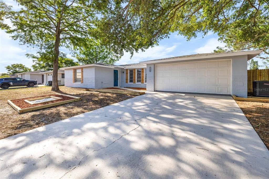7810 TYSON DRIVE PORT RICHEY, FL 34668