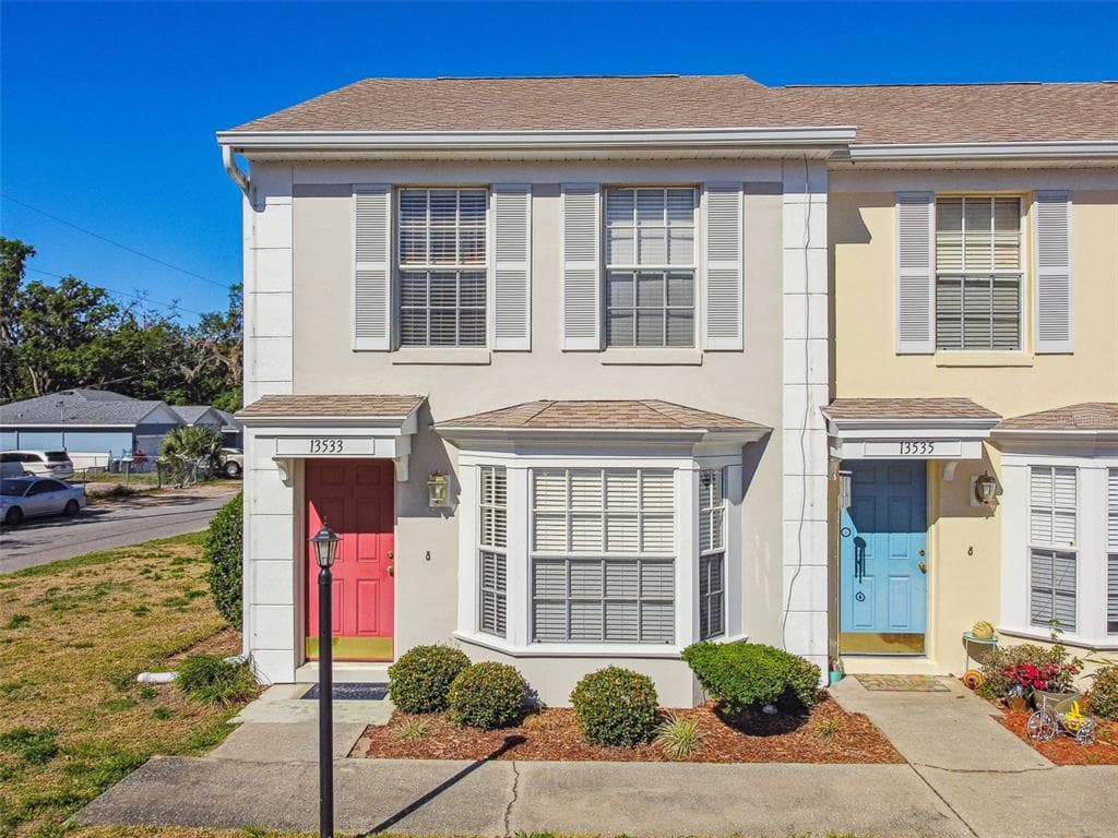 13533 EMBASSY PARK COURT DADE CITY, FL 33525