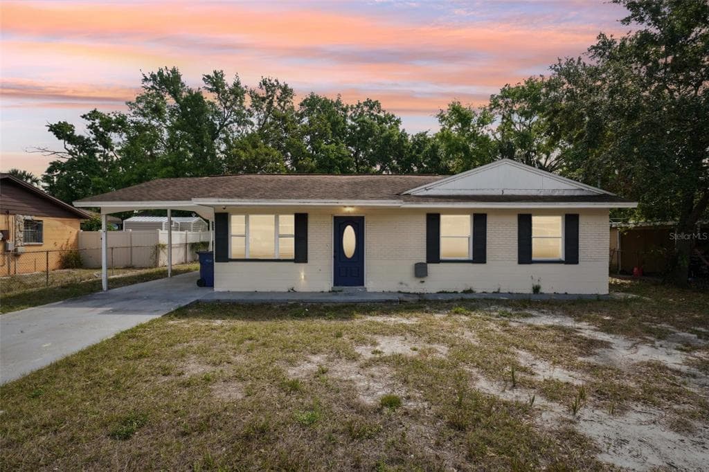 3011 DODGE STREET TAMPA, FL 33605