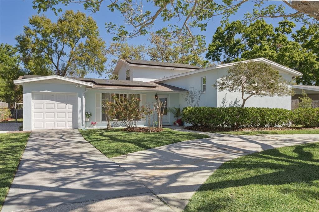 4417 W FAIR OAKS AVENUE TAMPA, FL 33611