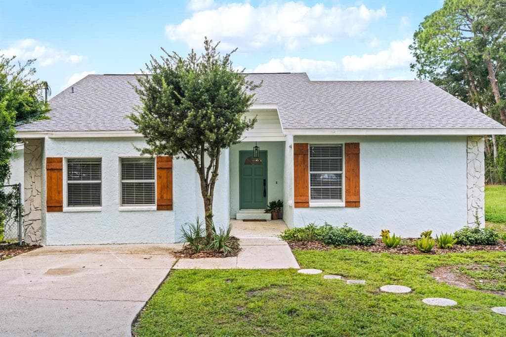 10408 N 50TH STREET UNIT 1/2 TAMPA, FL 33617