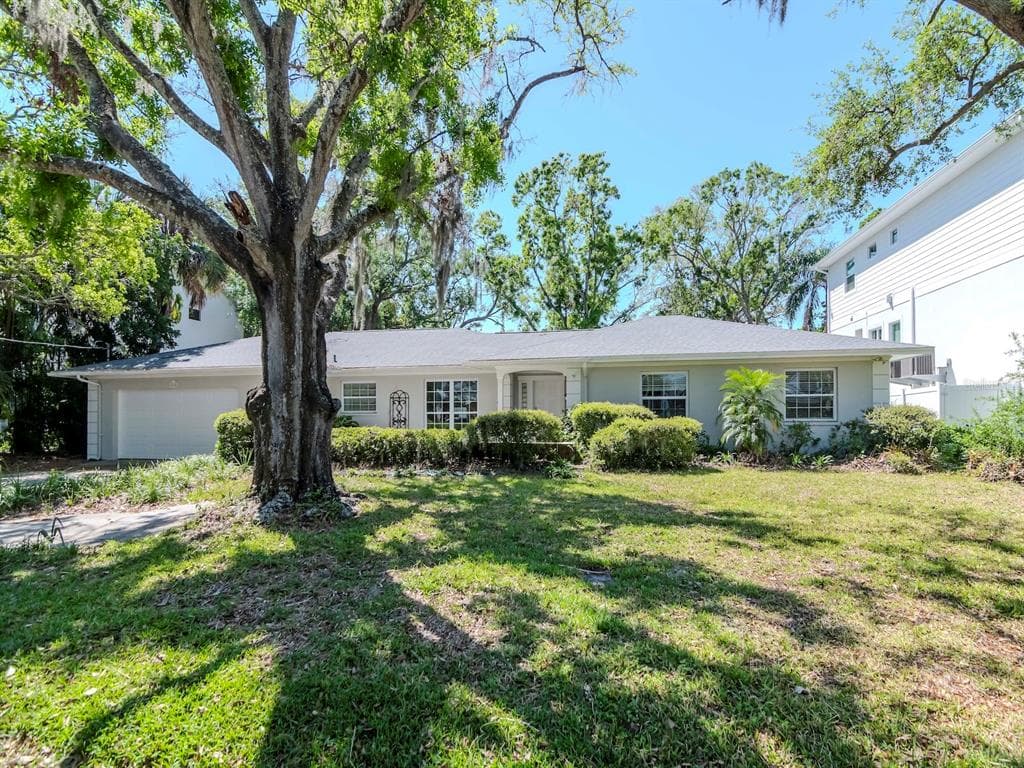 4910 W JUNO STREET TAMPA, FL 33629