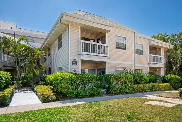 6907 STONES THROW CIRCLE N UNIT 2106 ST PETERSBURG, FL 33710