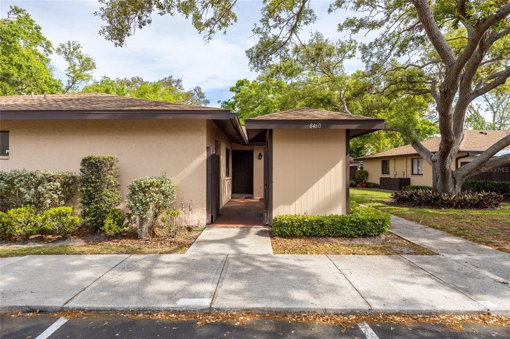 8460 60TH STREET N UNIT 601 PINELLAS PARK, FL 33781