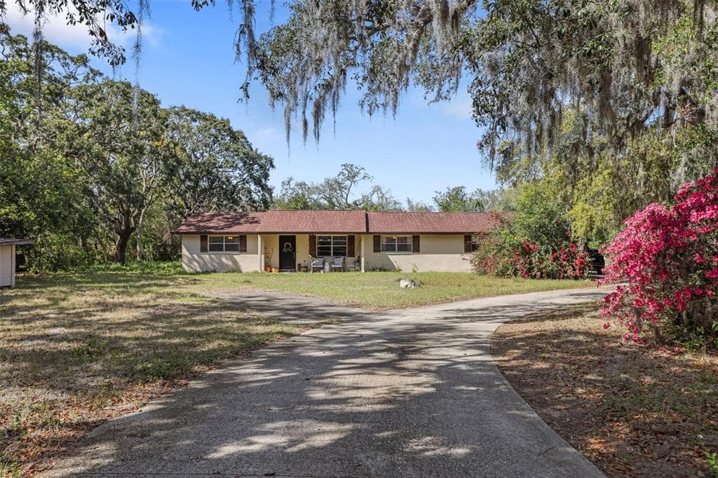 9825 CASEY DRIVE NEW PORT RICHEY, FL 34654