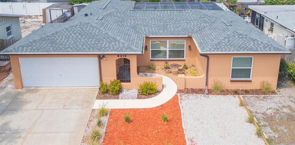 8215 HIXTON DRIVE PORT RICHEY, FL 34668