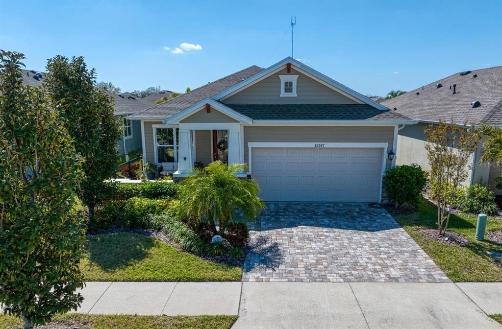 13917 KINGFISHER GLEN DRIVE