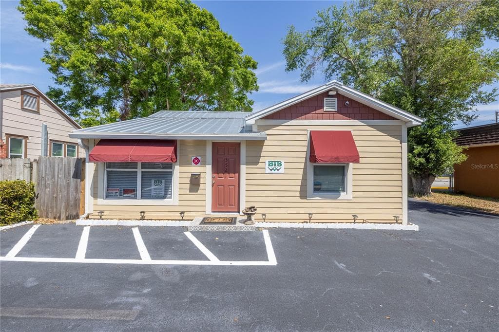 3521 1ST AVENUE N ST PETERSBURG, FL 33713