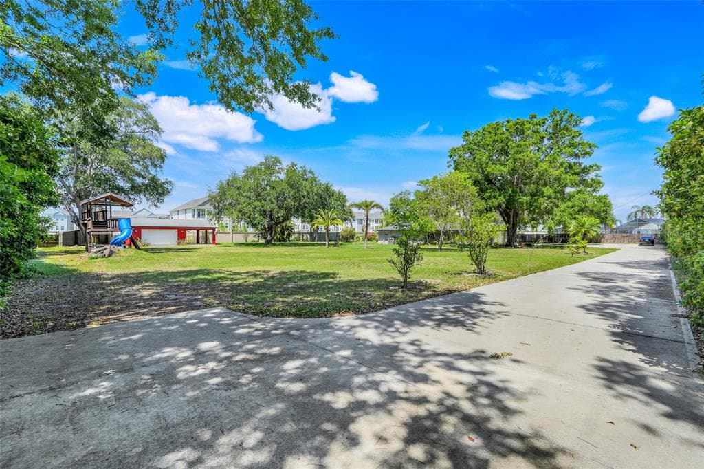 4570 CHAMBLISS ROAD WINTER HAVEN, FL 33884