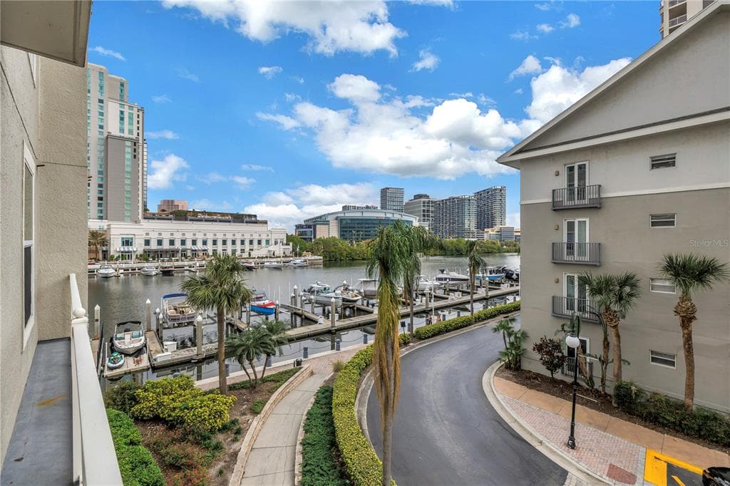 700 S HARBOUR ISLAND BOULEVARD UNIT 231 TAMPA, FL 33602