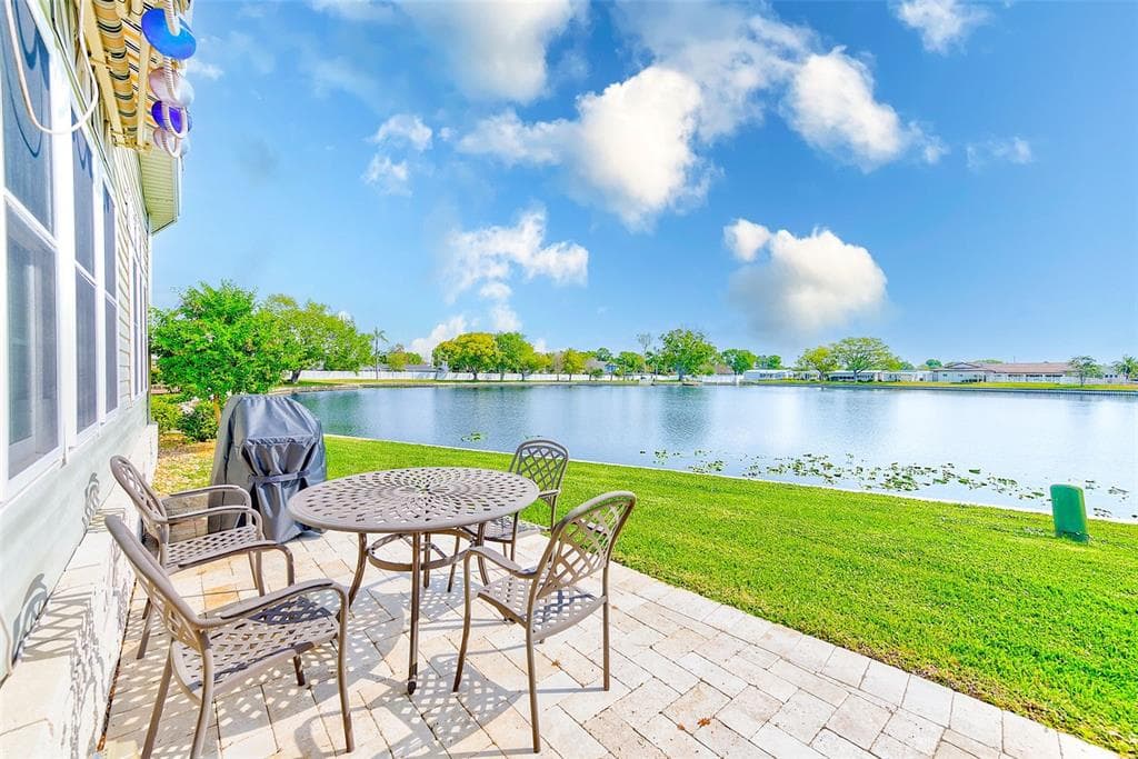 12501 ULMERTON ROAD UNIT 14 LARGO, FL 33774
