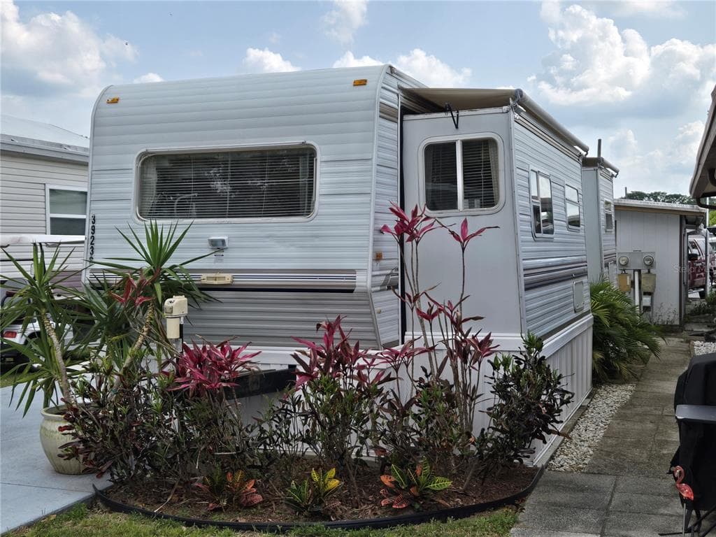 39236 RECESS DRIVE ZEPHYRHILLS, FL 33542