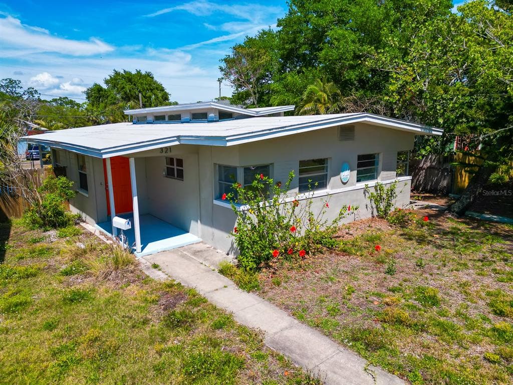 319 20TH AVENUE S ST PETERSBURG, FL 33705