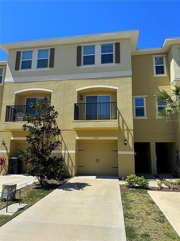 5527 ANGEL FISH COURT NEW PORT RICHEY, FL 34652
