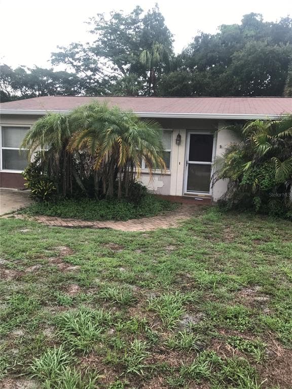 195 IRWIN STREET W SAFETY HARBOR, FL 34695