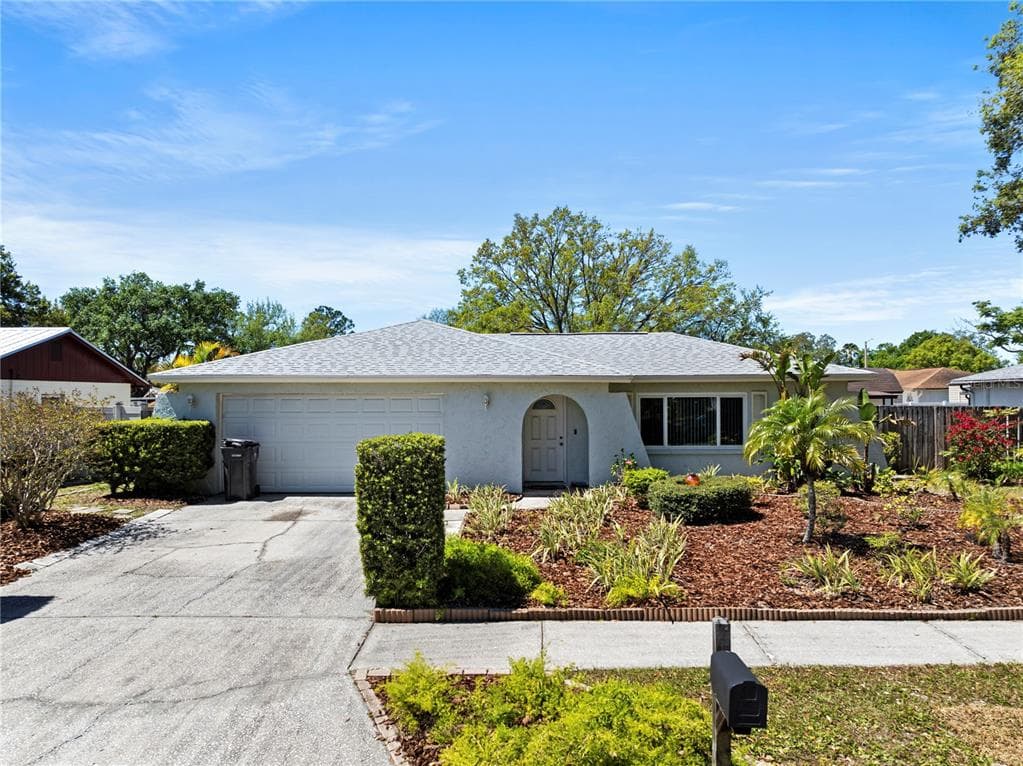 7746 JODI LYNN DRIVE TAMPA, FL 33615