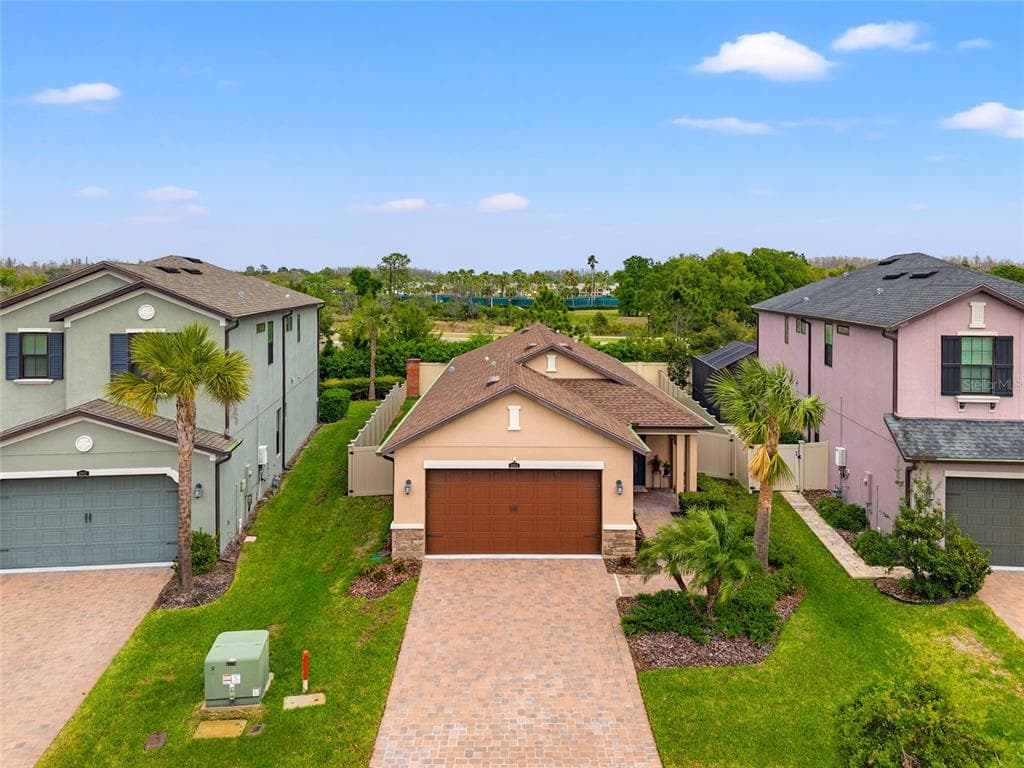 4894 TRAMANTO LANE WESLEY CHAPEL, FL 33543