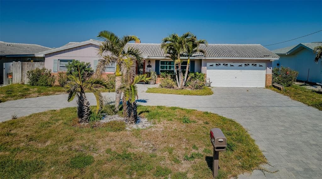 5434 OAKHURST DRIVE SEMINOLE, FL 33772