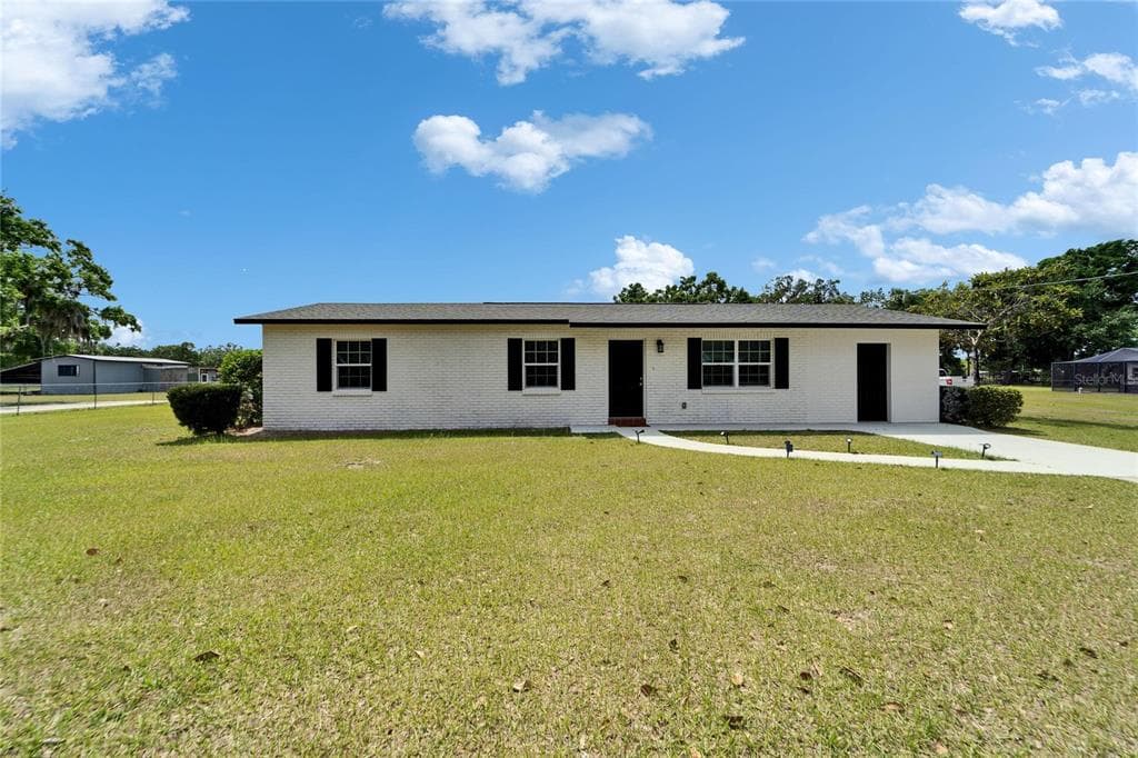7055 DURANT ROAD PLANT CITY, FL 33567
