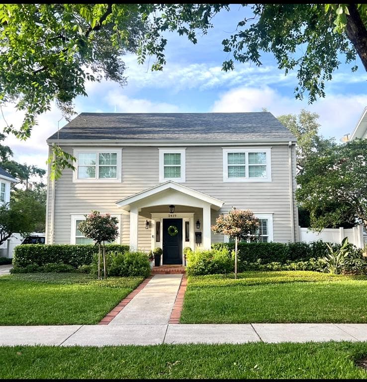 2419 W SUNSET DRIVE TAMPA, FL 33629
