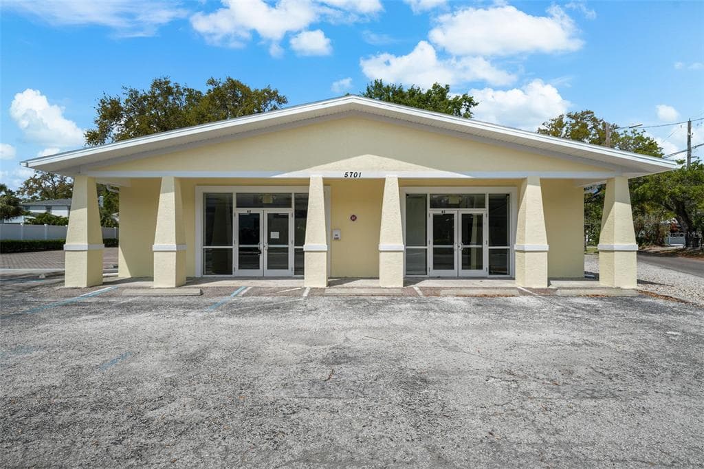 5701 INTERBAY BOULEVARD TAMPA, FL 33611