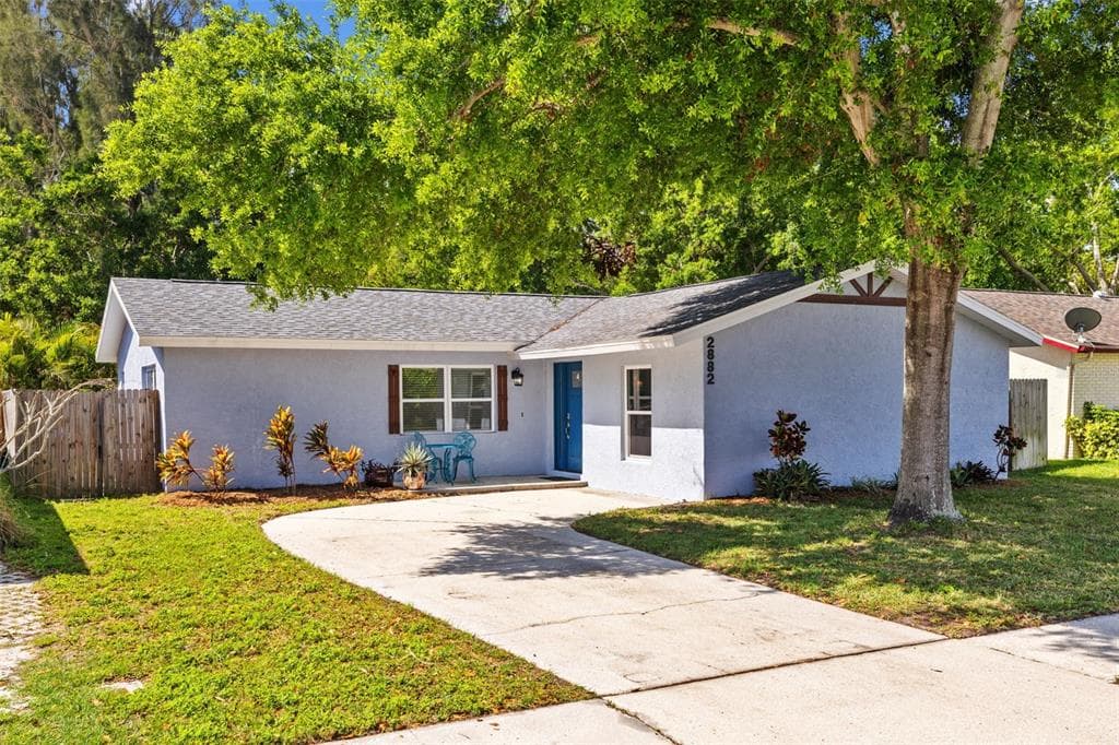 2882 CATHY LANE CLEARWATER, FL 33760