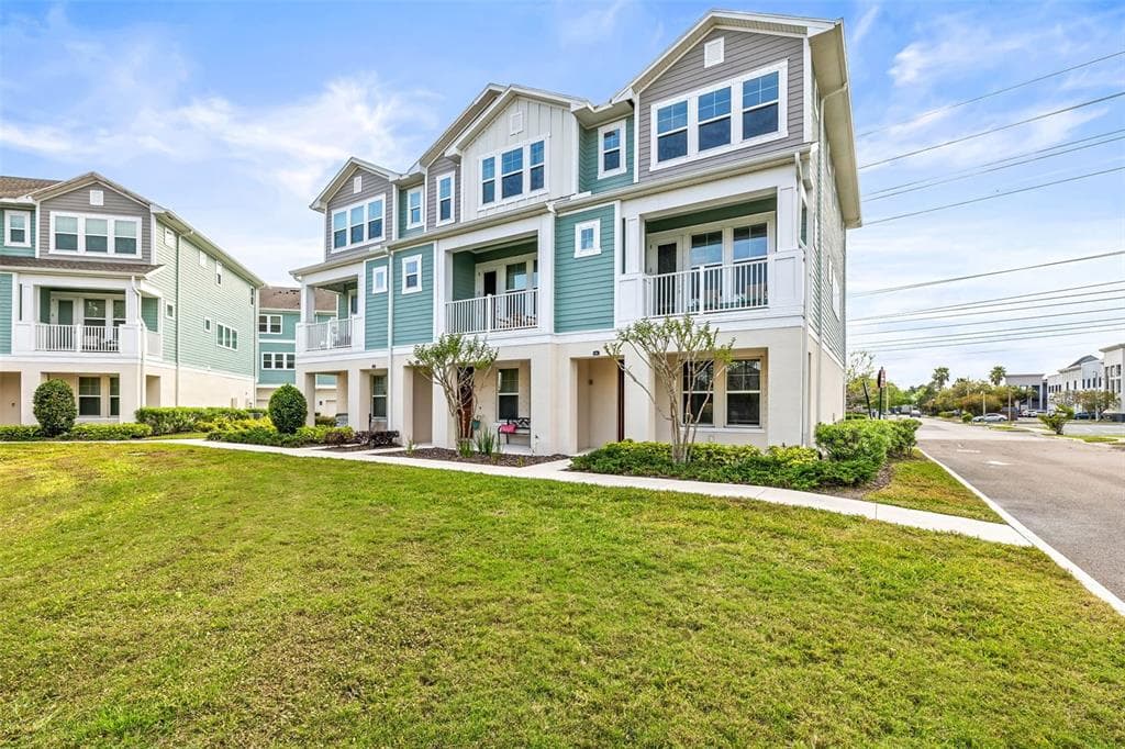 9533 CAVENDISH DRIVE TAMPA, FL 33626