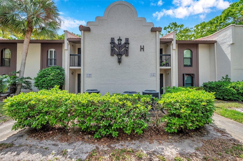 3505 TARPON WOODS BOULEVARD UNIT H408 PALM HARBOR, FL 34685
