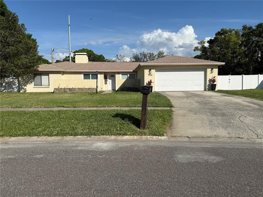 11708 NICKLAUS CIRCLE TAMPA, FL 33624