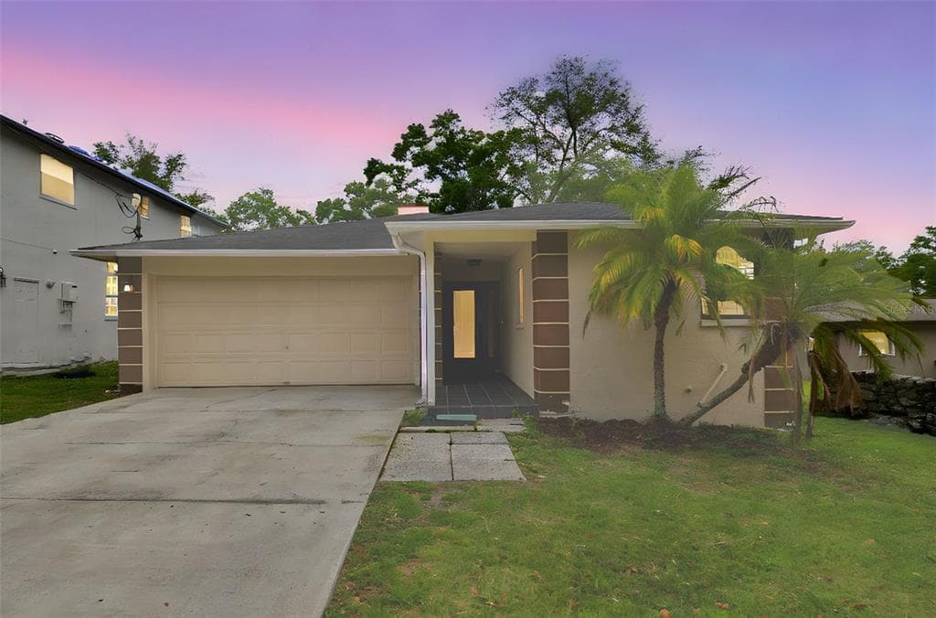 1005 W POWHATAN AVENUE TAMPA, FL 33603