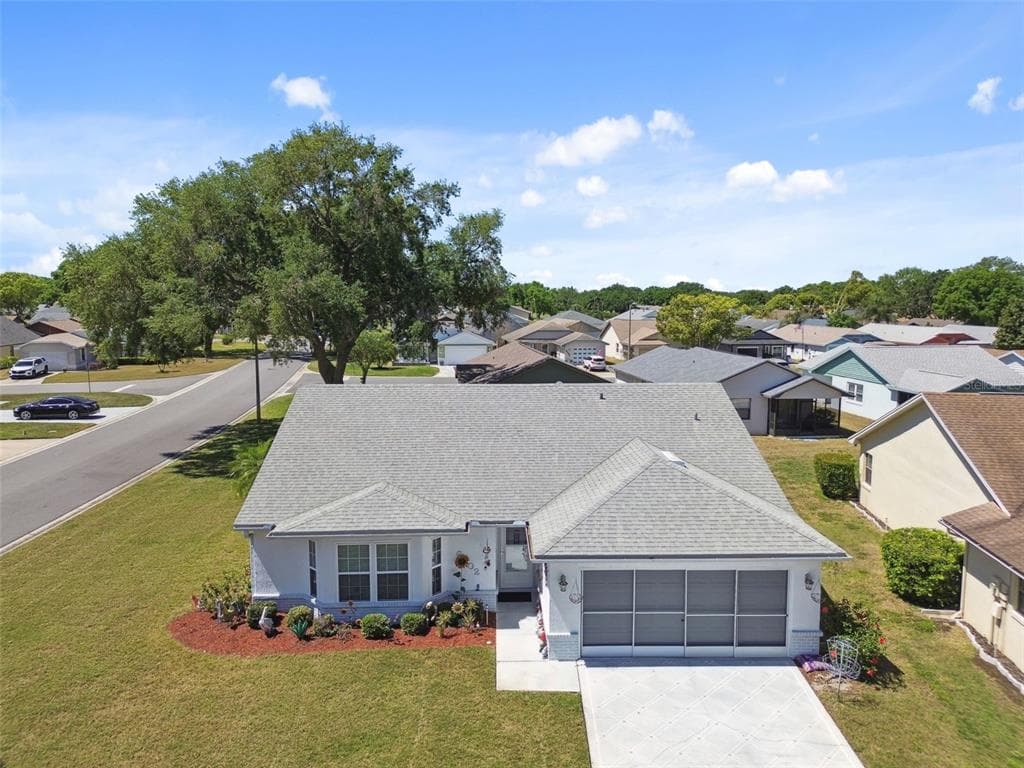 6202 PEACOCK RUN LAKELAND, FL 33809