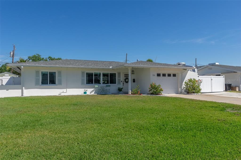 731 44TH AVENUE NE ST PETERSBURG, FL 33703