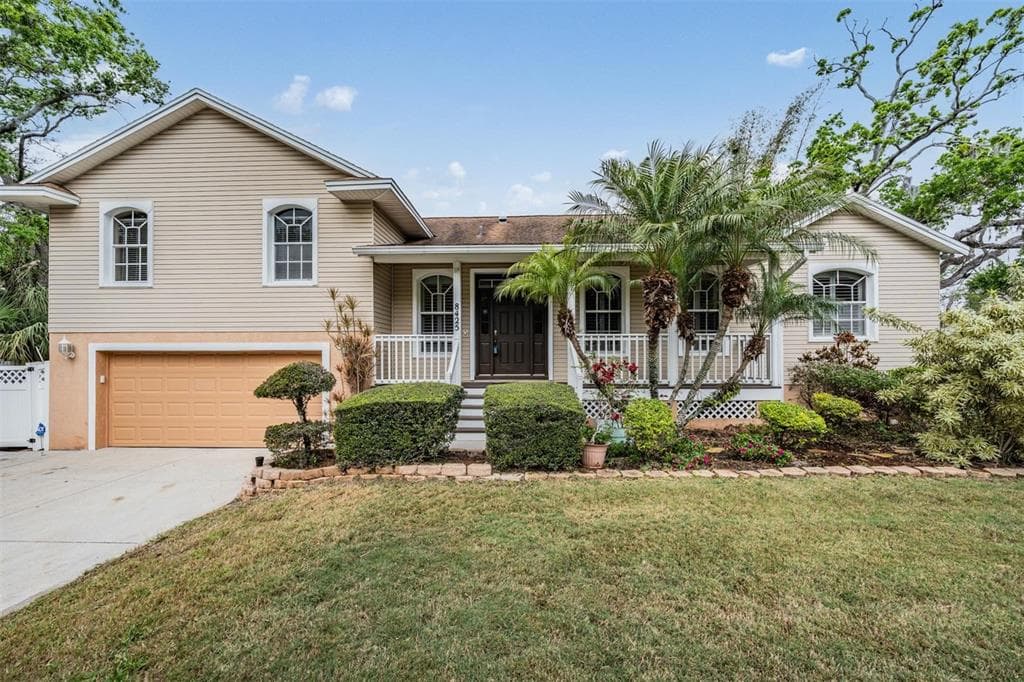 8425 JACKSON SPRINGS ROAD TAMPA, FL 33615