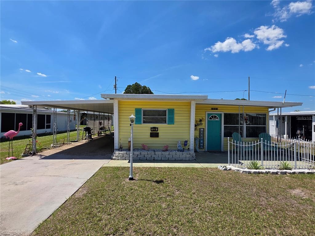 5239 FLINT STREET ZEPHYRHILLS, FL 33542