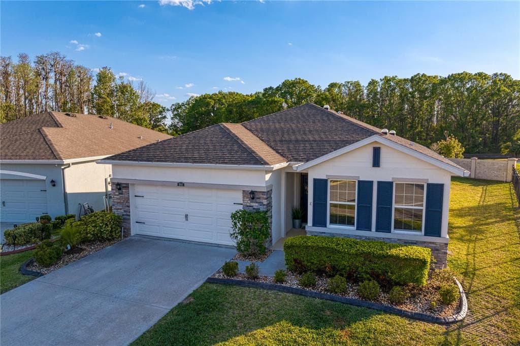 1044 MANZANAR PLACE WESLEY CHAPEL, FL 33543