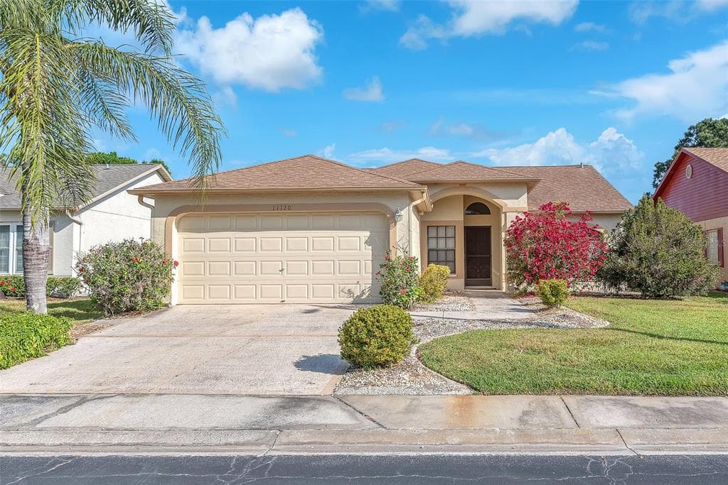 11120 VILLAS ON THE GREEN DRIVE UNIT 96 RIVERVIEW, FL 33579