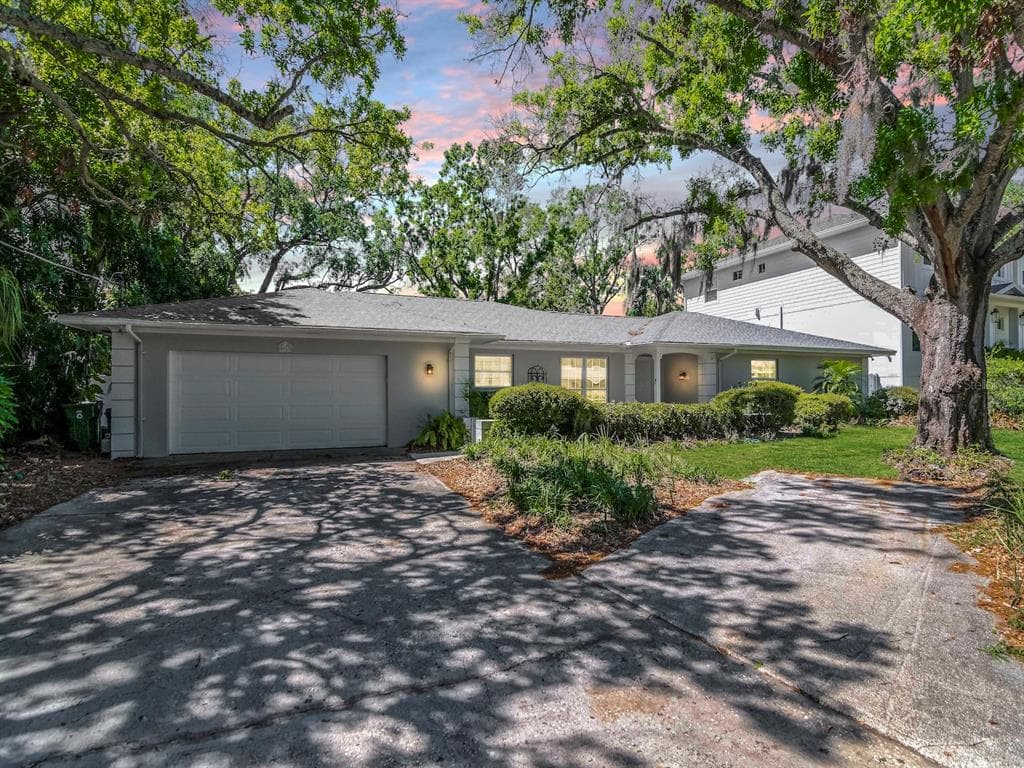 4910 W JUNO STREET TAMPA, FL 33629