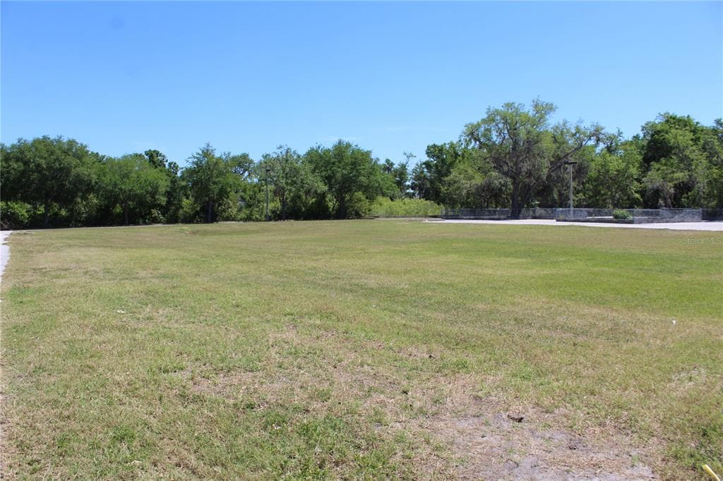 6528 US 301 SOUTH HIGHWAY