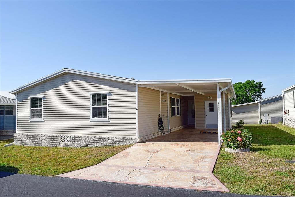 37533 RIO LANE ZEPHYRHILLS, FL 33541