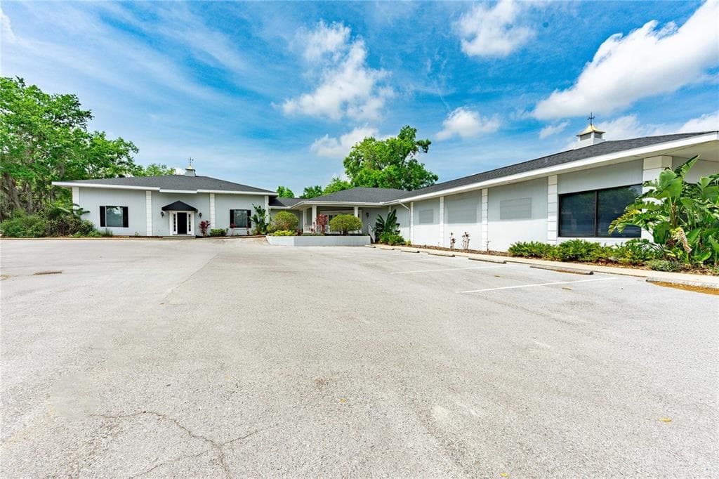 14217 3RD STREET DADE CITY, FL 33523