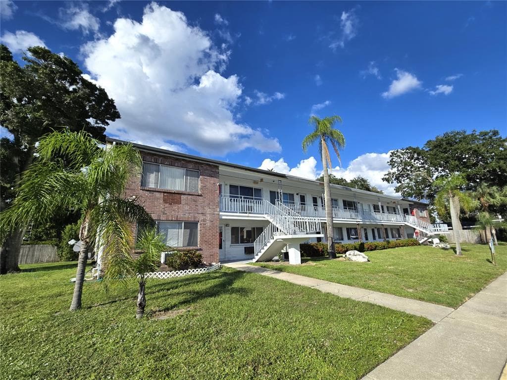 2366 SHELLEY STREET UNIT 16 CLEARWATER, FL 33765