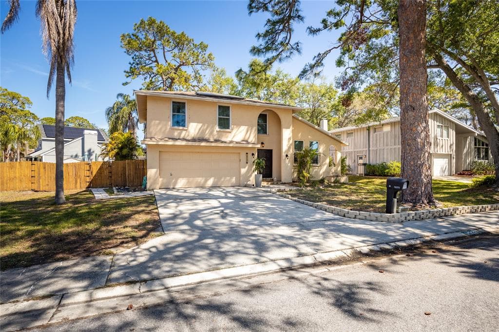 14323 83RD PLACE SEMINOLE, FL 33776