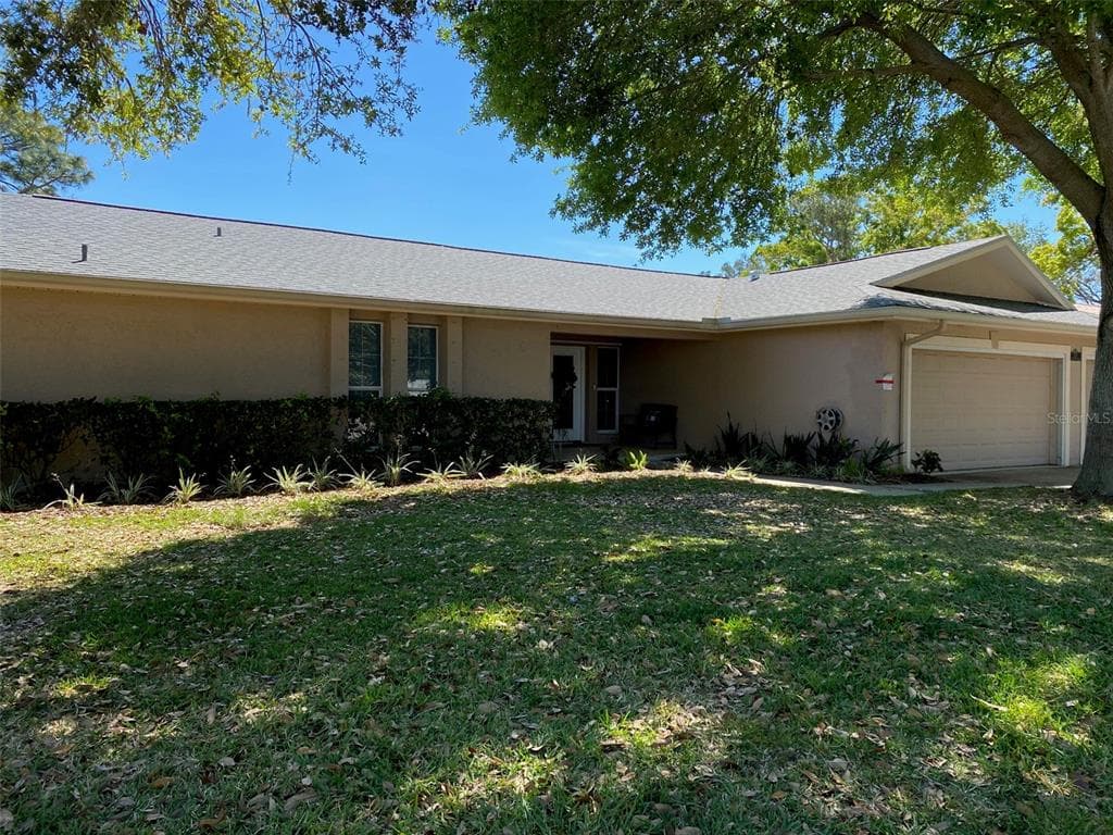 3281 HYDE PARK DRIVE CLEARWATER, FL 33761