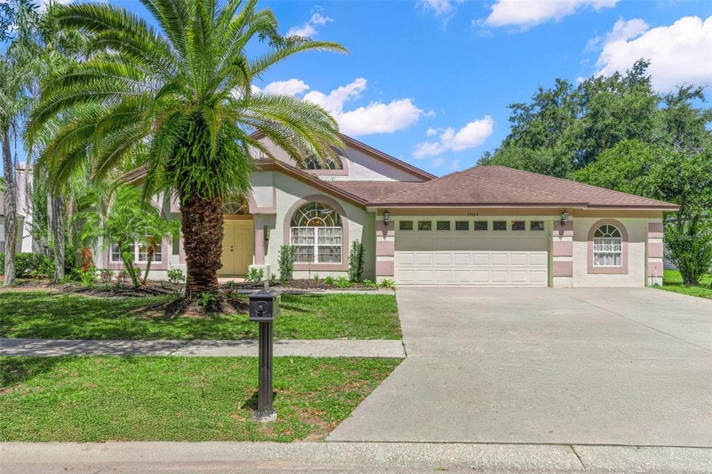 15014 ARBOR HOLLOW DRIVE