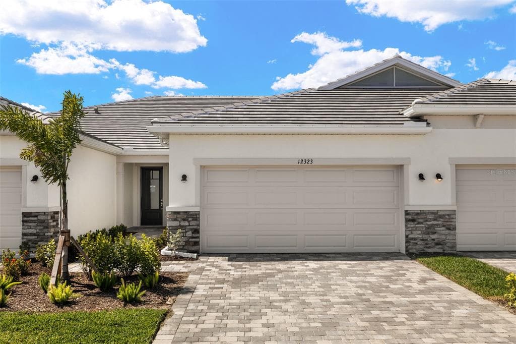 12323 HEARTS EASE STREET VENICE, FL 34293