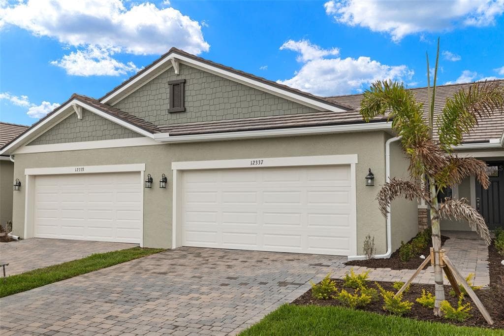 12337 MEDITATION TRAIL VENICE, FL 34293