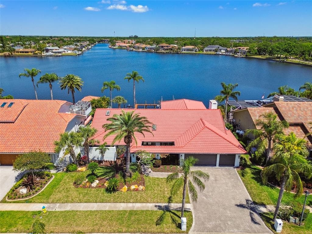 9807 BAY ISLAND DRIVE TAMPA, FL 33615